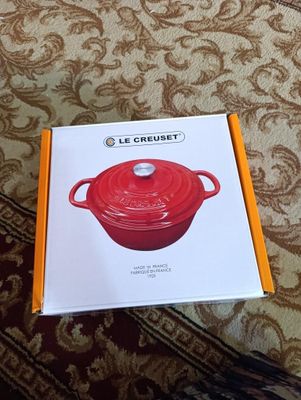 LE CREUSET новый vhfdcbhbbcccc