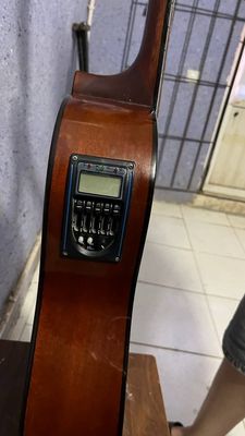 Gitara sotiladi Qarshi 40 lik Stagg 41 lik Klasika ovoz zur Narxi 2