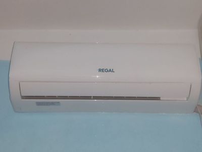 Konditsioner sotiladi Regal 12lik aybi bo