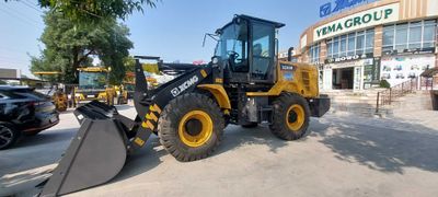 Продаться Фронтальный Погрузчик XCMG XC938 1,8 куб