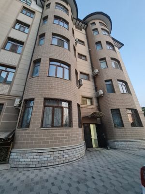 3 xonali kvartira ijaraga beriladi