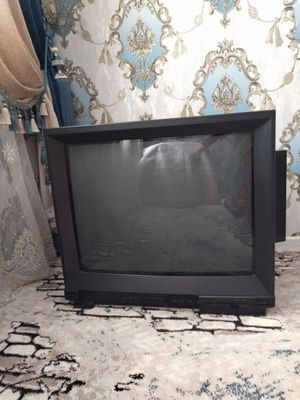 Televizor sotiladi yaponskiy srochno yaxwi iwlidi