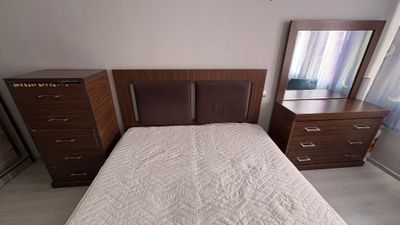 Продается мебель в спальню