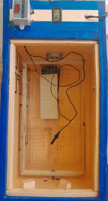 Inkubator sotiladi