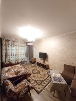 Юнусабад 17кв Аренда 2комн 3 этаж