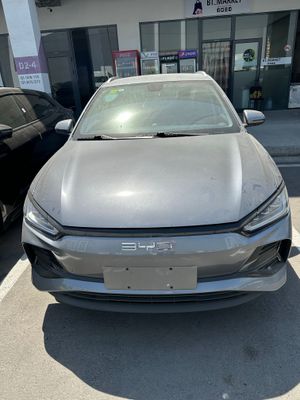 BYD E2 мокрый асфальт рестайлинг