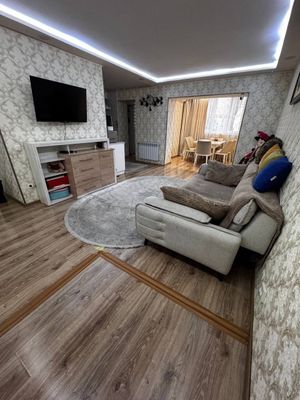 Новомосковская 2/2/5 с ремонтом кирпич 50м²