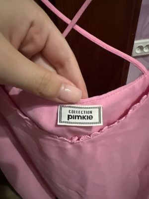 Розовый топ с бретелями