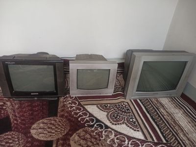 Televizorlar sotiladi 550,000