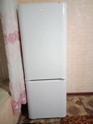 Холодильник продается Бирюса