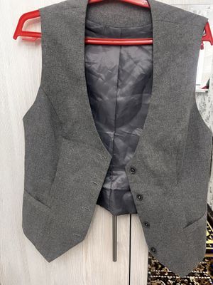 Жилетка женская
