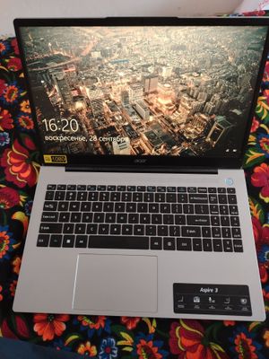 Acer Aspire 3