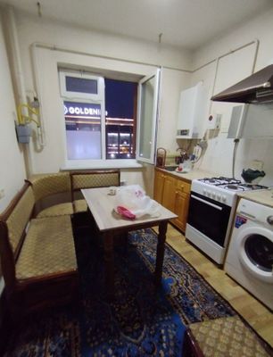 Sergeli 5A 3-bekat 2/5/7 50m²li uyimiza yaxshi narxga ijaraga beramiza