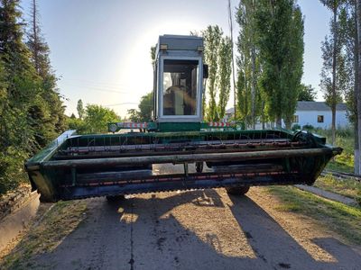 Жатка, Марал, беда урадиган самоходные косилка