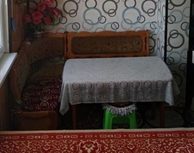Ugalok sotiladi.