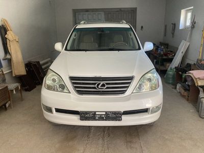 Lexus автомашина сатилады