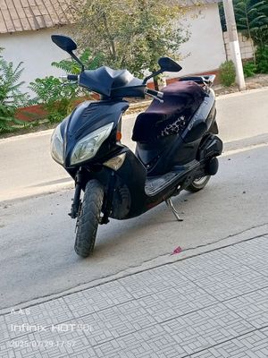 Ducatti skuter sotiladi. 150cc