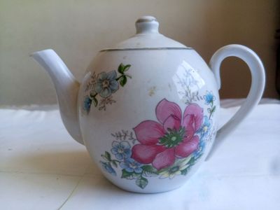 Советский чайник Сотилади