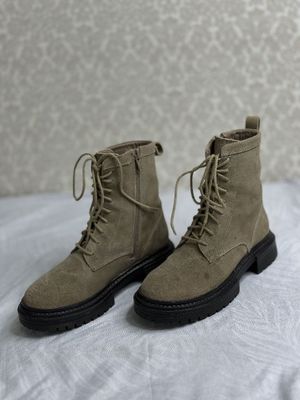 Ботинки Zara женские
