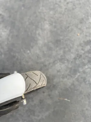 Skuter sotladi xolat akumlator ideal 200$ kami bor