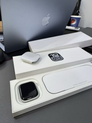 Apple watch 10/42mm silver