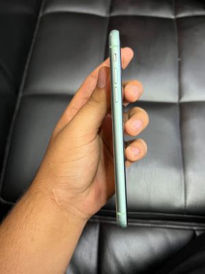 iPhone 11 сотилади, продаётся