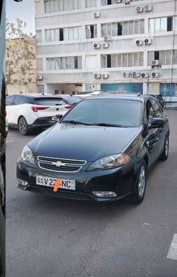 Jentra 2022 qora arendaga beriladi