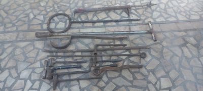 Инструменты металлические