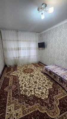 Сдаётся квартира Буюк ипак йули метро 1-комантная 250$