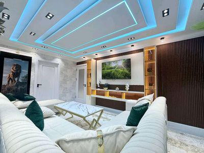 Продаётся Чиланзар 13 кв 2*3/2/4 балкон 2*6 кирпич
