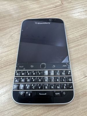 Blackberry Classic Q20