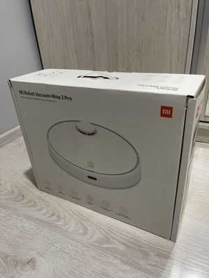 Продаю робот-пылесос Xiaomi Mi Robot Vacuum-Mop 2 Pro — почти новый!