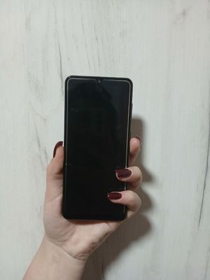 Samsung A31 kafolati bilan