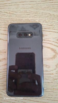 Samsung S 10E rabochi