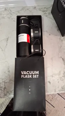 продам термос с 2 кружками