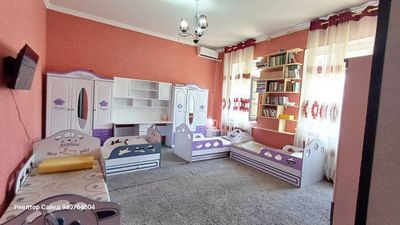 Котеж ховли сотилади