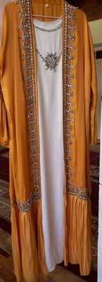 Dubay brend abaya 1 marta kiyilgan Holati yangi