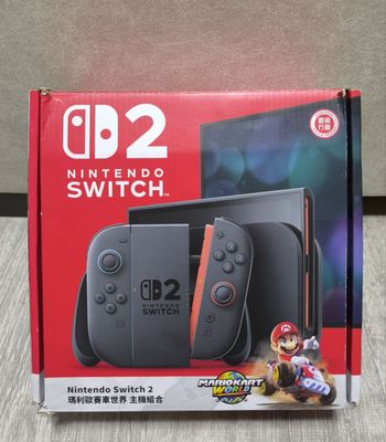 Nintendo Switch 2 почти новый с играми