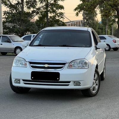 Lacetti 1,8 4 pozitsa avtomat