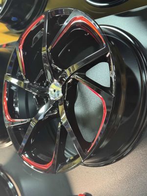 Диски R20/5x114/7.5J Черный глянец с красным