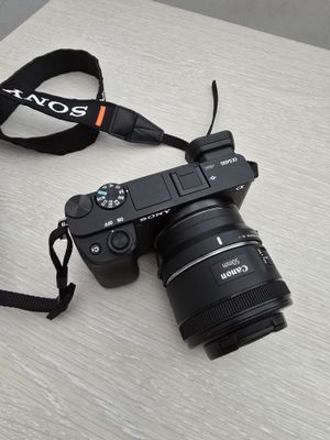 Камера Sony a6400