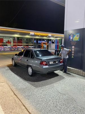 Nexia 2 kraskasi toza navarotlari bilan