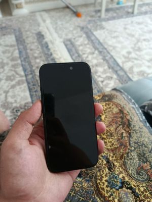 Продам iPhone 15