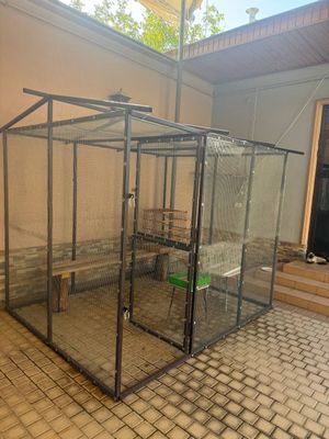 Клетка для птиц любых видов или для курей.