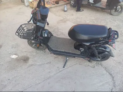 Срочна скутер сотилади