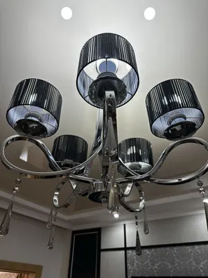 Люстра 5-ти рожковая в отличном состоянии