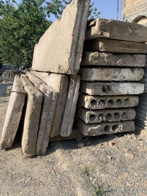 Beton plitalar eni 1.26, buyi 6. Бетонные плиты ширина 1.26м, длина 6м