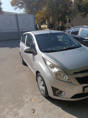 Chevrolet Spark 1.25 3 позиция 2014