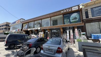 Продается коммерческое здание в Алмазарском районе