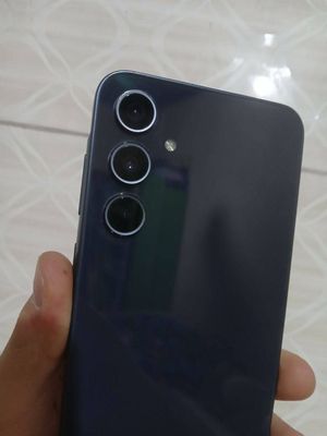 Samsung a35 5g sotiladi Afitsialni